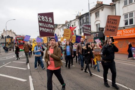 Cineworld Staff protest outside Duke of Yorks cinema, Brighton 2017